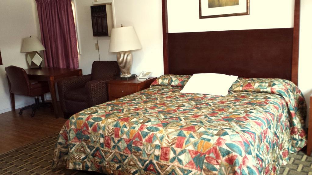 Executive Inn & Suites Lakeview Habitación foto