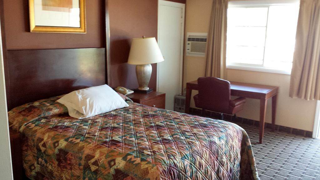 Executive Inn & Suites Lakeview Habitación foto