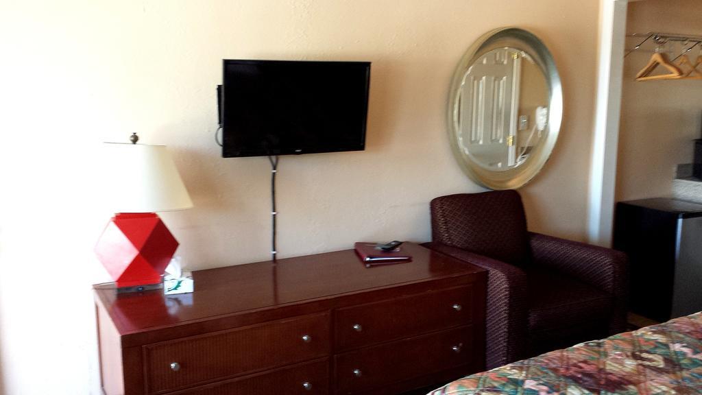 Executive Inn & Suites Lakeview Habitación foto
